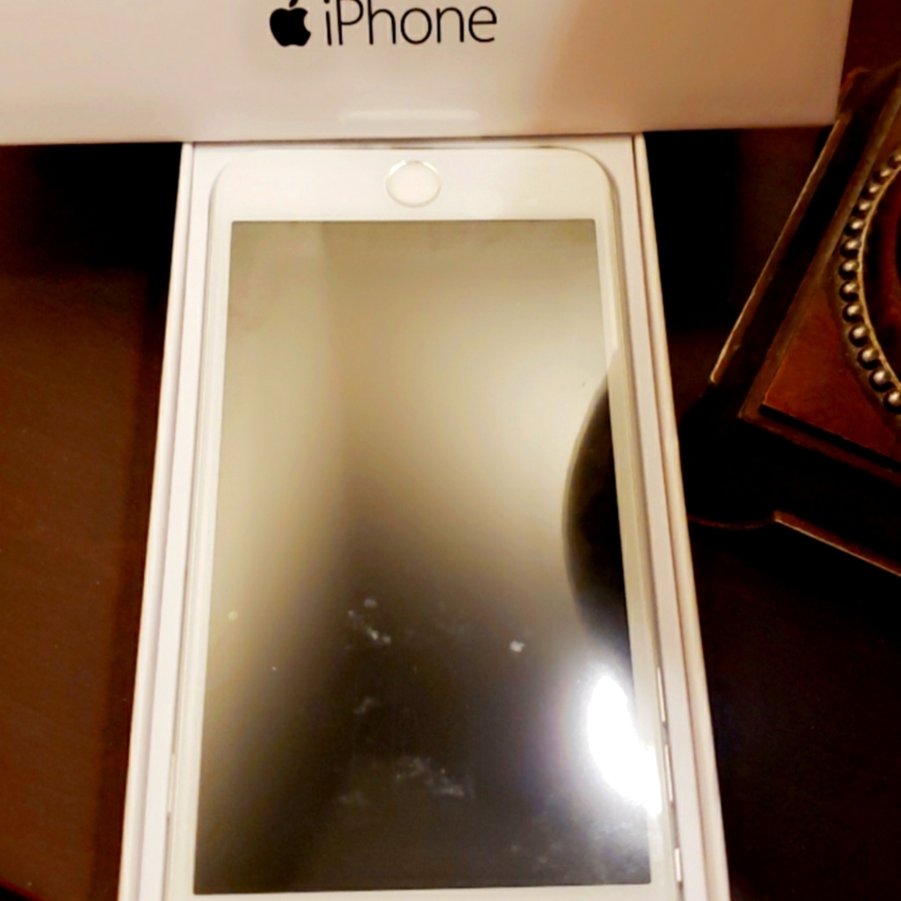 Apple IPhone 7s plus